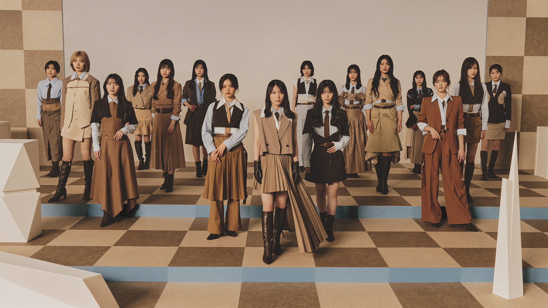 村井優 スペシャル応募券 秘蔵写真サイン 櫻坂46 15th Double A-side Single 『Lonesome rabbit / What's